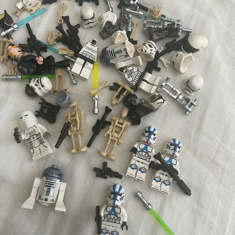 Lego Star wars minifigures and parts lot